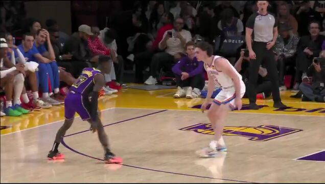 雷霆vs湖人第4节英文原声回放