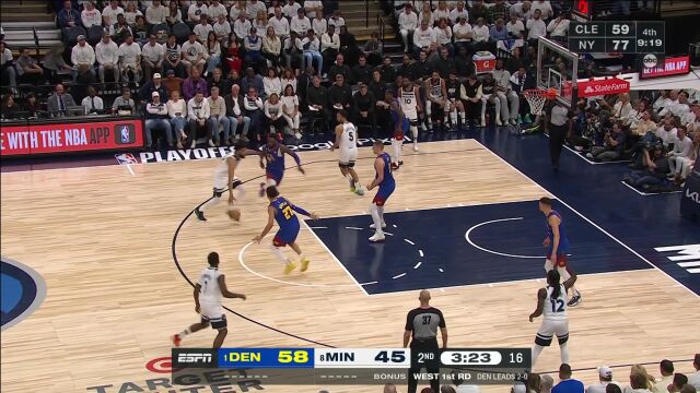 谁还不是个状元 华子进攻防守一把抓送上钉板大帽