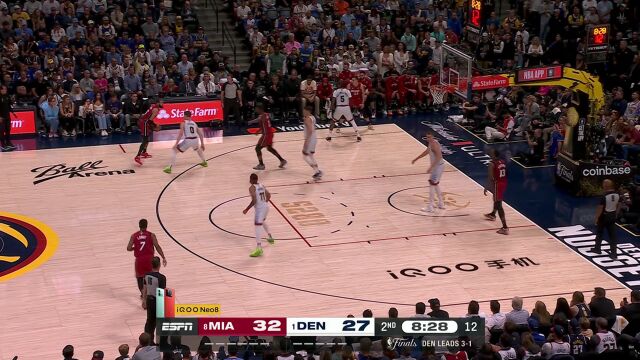 王猛：比赛回到了十五年前的感觉 开始连续冲击禁区