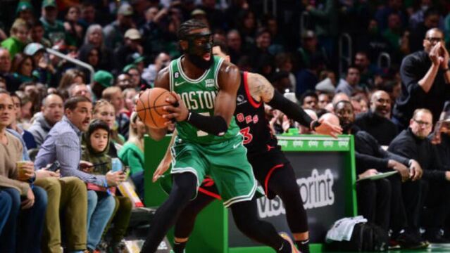 猛龙vs凯尔特人五佳球 罗威大帽残暴无情阿丘瓦双手暴扣2+1
