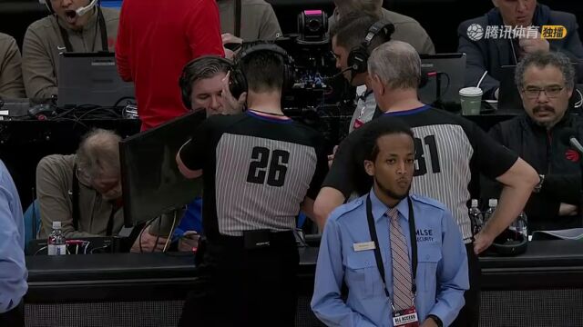 NBA常规赛：鹈鹕vs猛龙第4节英文原声回放