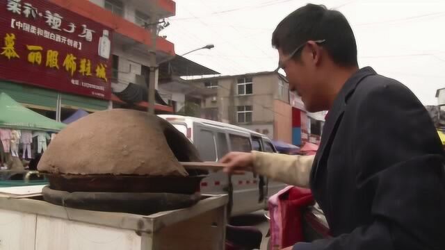 高公:古老的反贴烧饼炉、地道的制作方法、做出醇香土烧饼