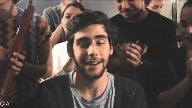 MV ! 太帅了!西班牙民谣小哥哥Alvaro Soler演唱《El Mismo Sol》