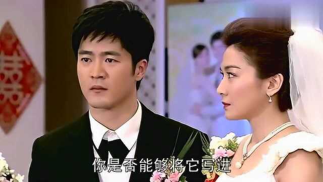 小西一身红裙参加前夫的婚礼,真是霸气