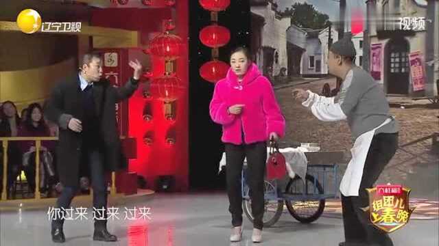 组团上春晚:豆腐小贩遇上“商业高人”,一块豆腐卖出上百元