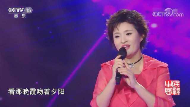 《梦里水乡》演唱:方雅