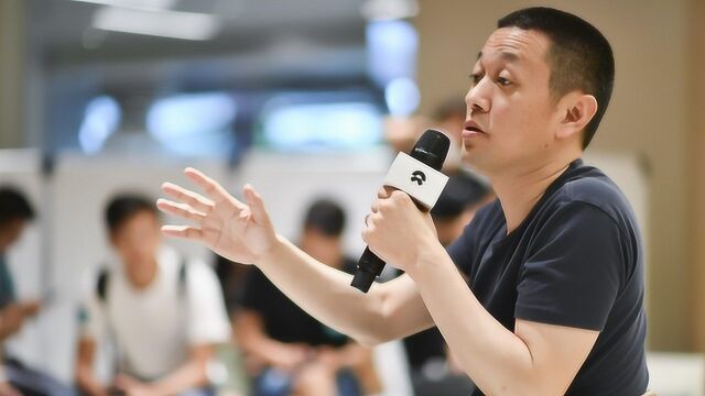 蔚来汽车李斌:不要叫我“出行教父” 我是一个创业狗