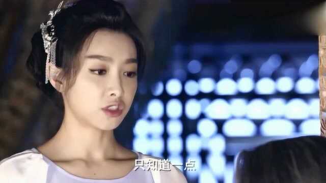 绝世倾城的美女,现如今却一头白发,可那盛世容颜从未改变