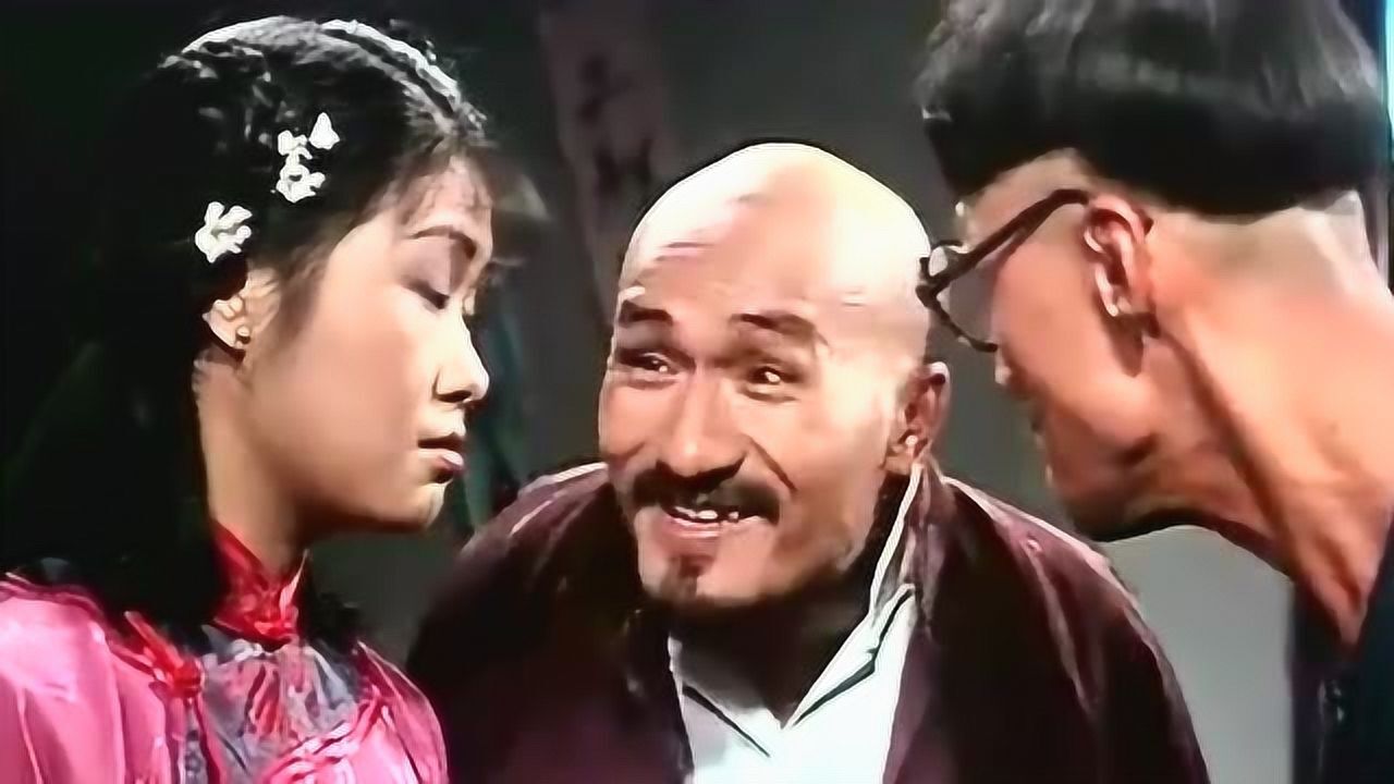 1980年上映的喜剧老电影,石天,麦嘉主演《疯狂大老千》