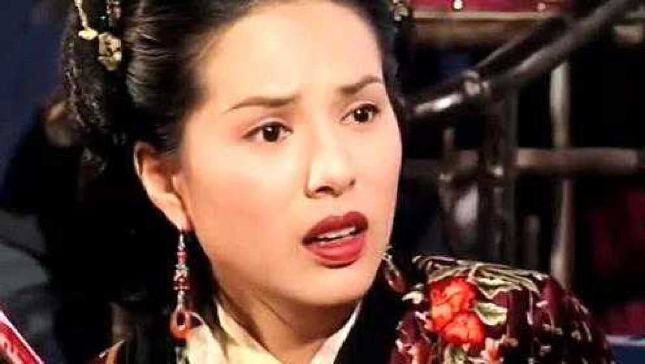 天龙八部王夫人害死三位夫人段正淳恨不得踹死王夫人