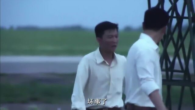 战士霸气说出事实来中央航校全是被我爸逼的