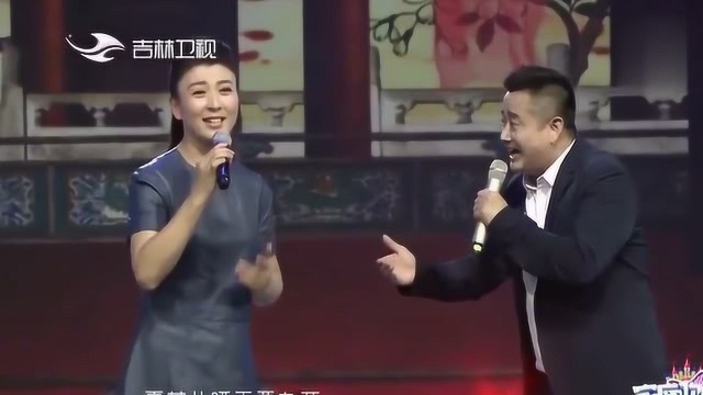 闫光明、闫学晶再续姐弟情缘,同台合唱《杨八姐游春》,精彩不断