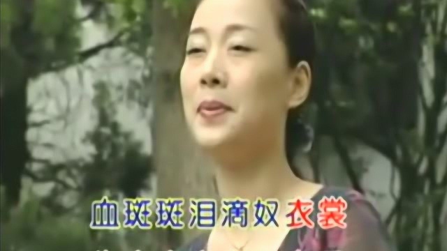 她被袁雪芬评为“越坛才女”,一段清唱展功底