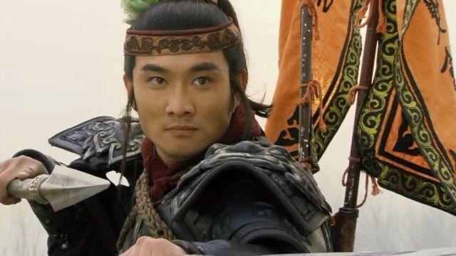 双枪将实乃猛将,独斗梁山两位好汉,却不落丝毫下风