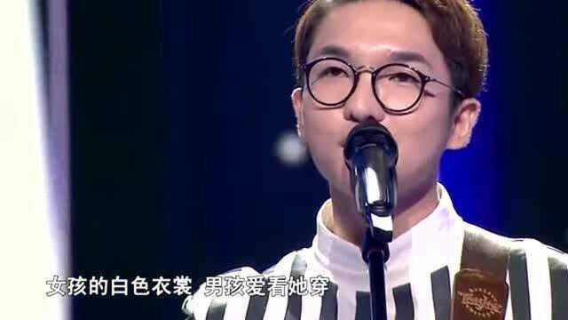 中国新歌声:赵家豪现场一曲《慢慢喜欢你》, 谢霆锋第一个转身!