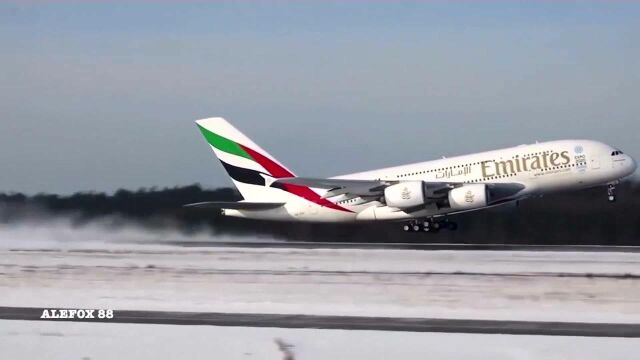 都来认一认视频中的空客 A380 都分别属于哪几家航空 公司!