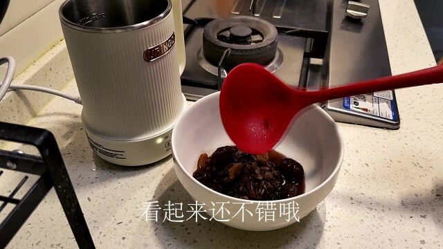 一机多能的小巧蒸煮养生杯——七彩叮当迷你养生壶,厨艺小白再也不怕了