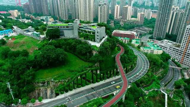 虎头岩步道:修在悬崖上的山城步道,品味立体城市山水人文特色.