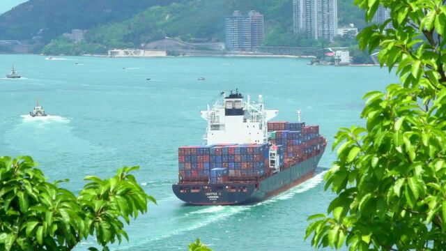 (电视通稿ⷦ𕷥䖂𗧻济)香港金管局总裁余伟文:“香港有底气,投资者有信心”