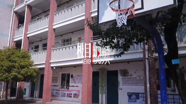 【视频】小学生共读红色小说致敬英雄