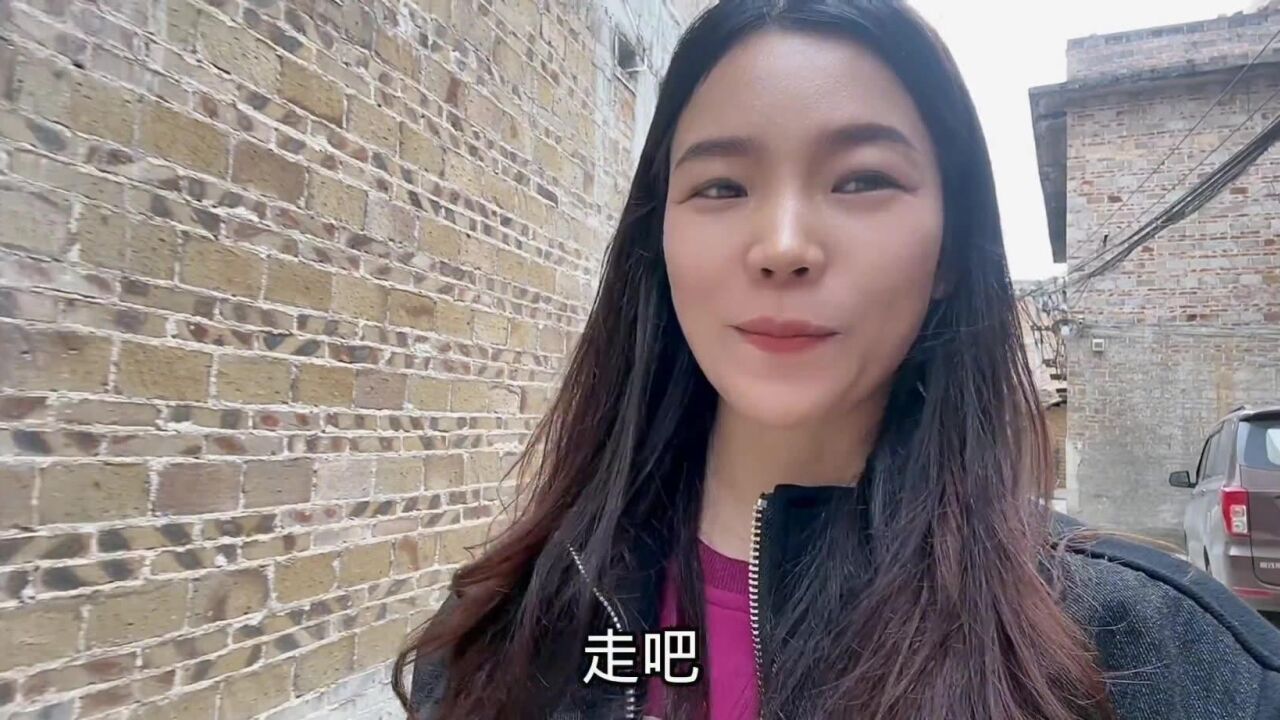 广西妹远嫁广东后,村里女孩个个羡慕,都让小凤介绍对象