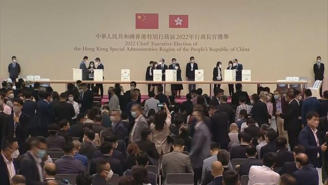 国务院港澳办:此次行政长官选举是民主精神的真正体现