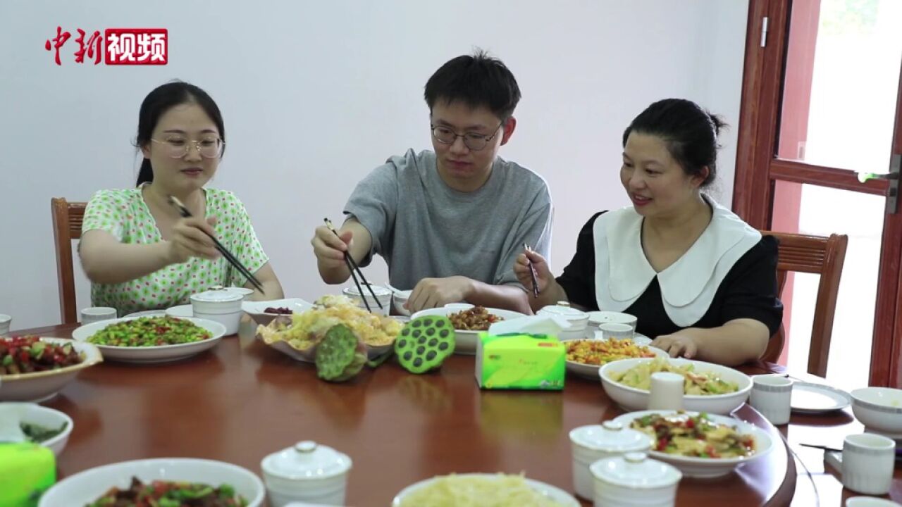 赣南民俗:小暑时节食用荷花清凉祛暑