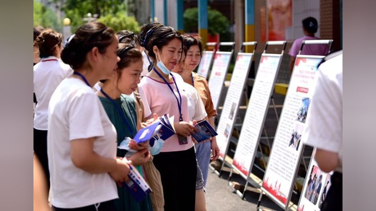 邵阳举行食品安全宣传进企业活动