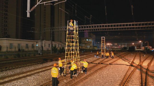 青岛供电段坚持“三实”导向 严把安全关键