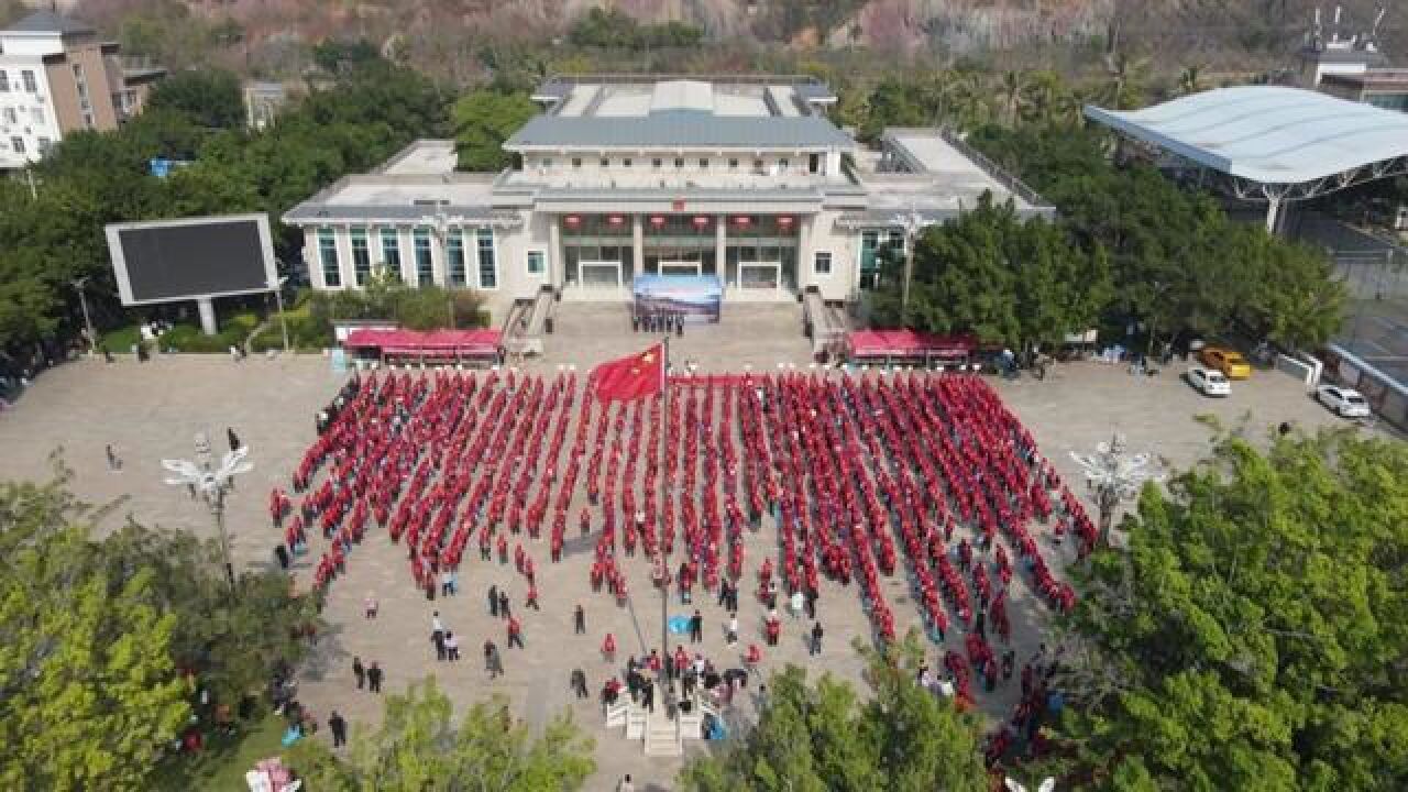 2月2日下午,元阳1700余名务工人员安全有序返岗复工!