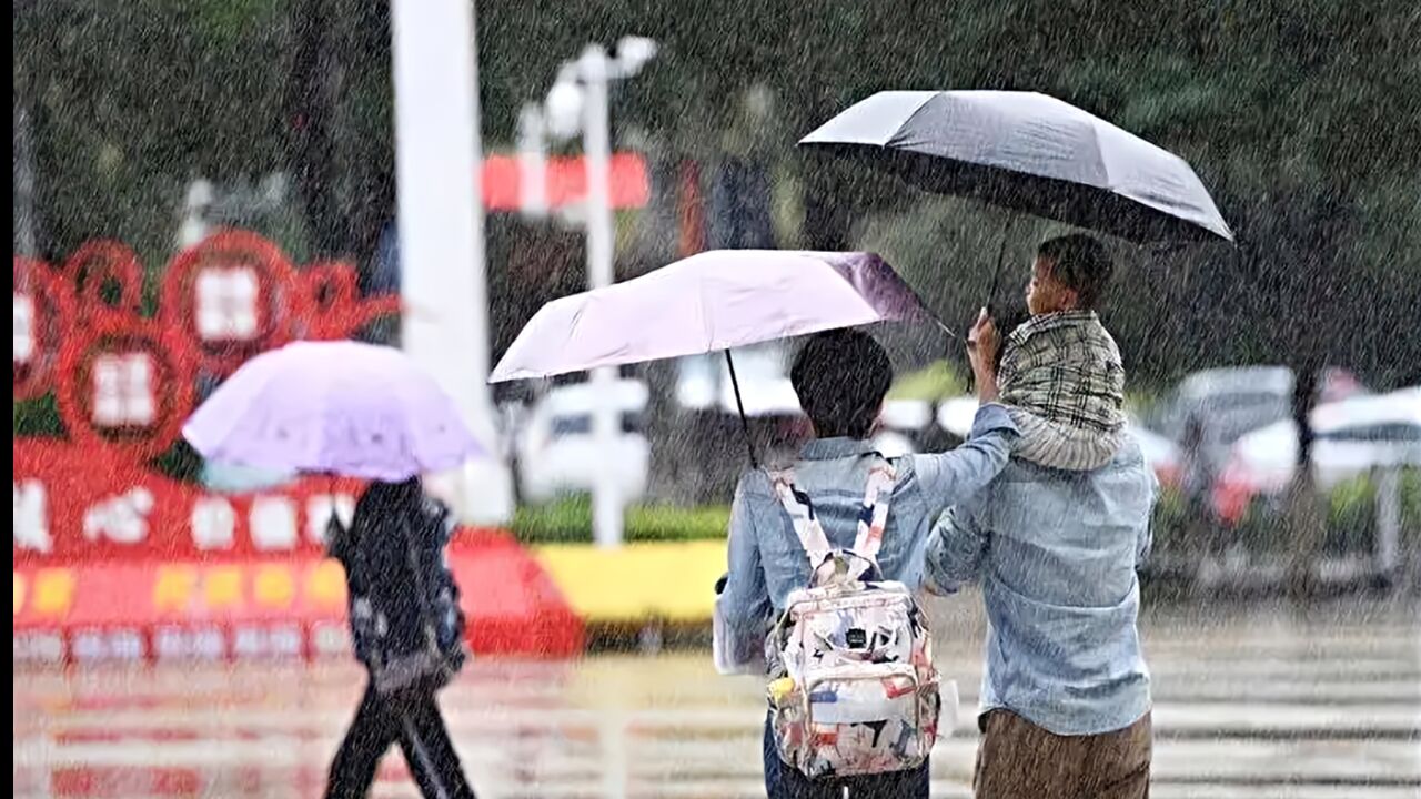 暴雨如注!降温超10℃!今年第14号台风已生成!官方紧急提醒!