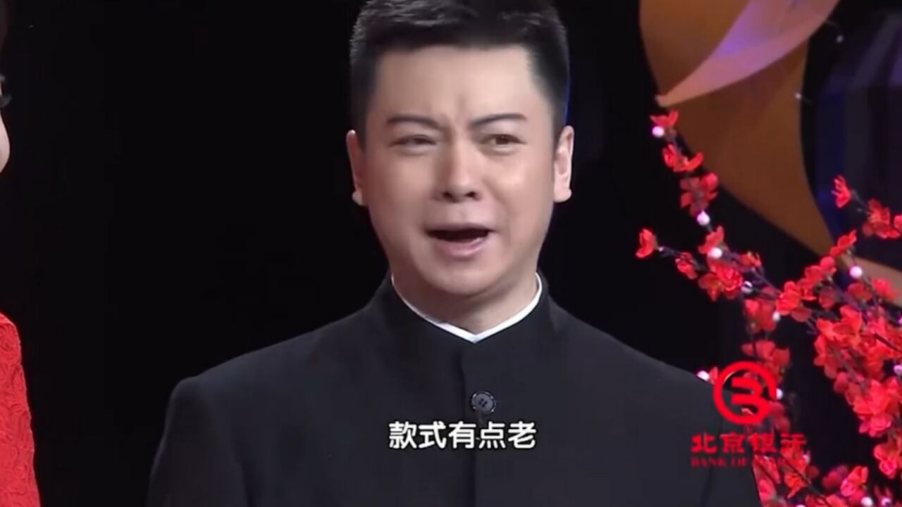 京剧大师梅葆玖,为从侧面督促徒弟,曾送给弟子特殊的礼物