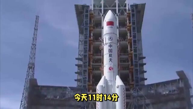 10月26日神舟17号载人飞船发射成功