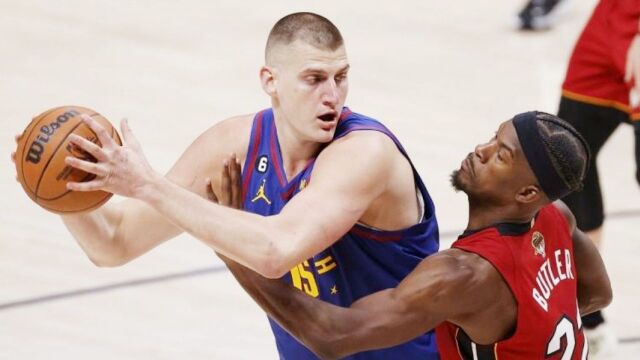 约基奇总决赛首秀创多项纪录！热火两次罚球创季后赛最少罚球纪录，大数据预测：掘金夺冠概率升至83%