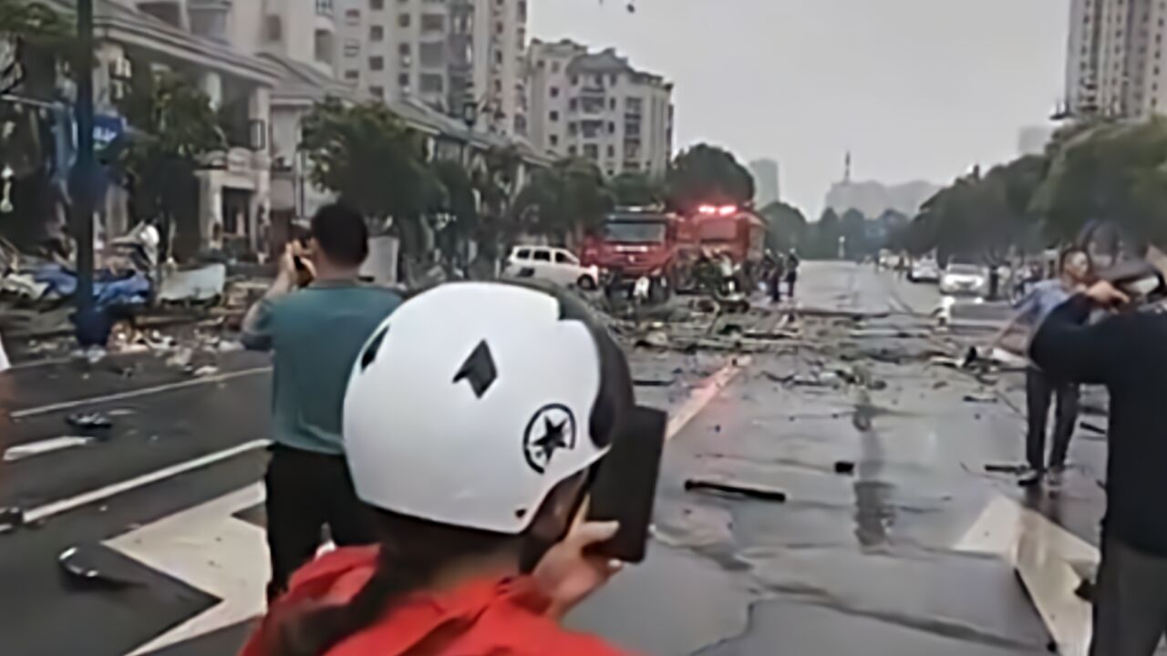 江苏盐城:建湖县发生一起煤气罐爆炸事故致1死1伤,涉事店主已被控制