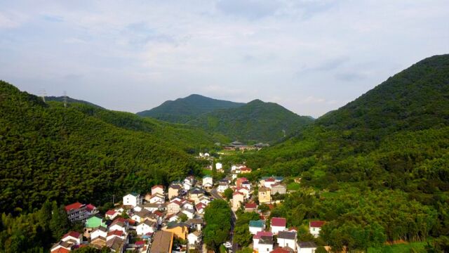 夏日炎炎带娃玩水免票景区,九龙湖荪湖自驾游