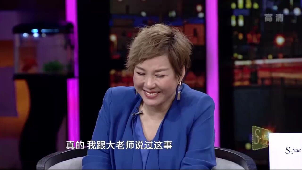 刘维初中为自己设计签名,努力练习唱歌,时刻准备出道