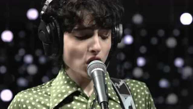 Greyhound (Live on KEXP)