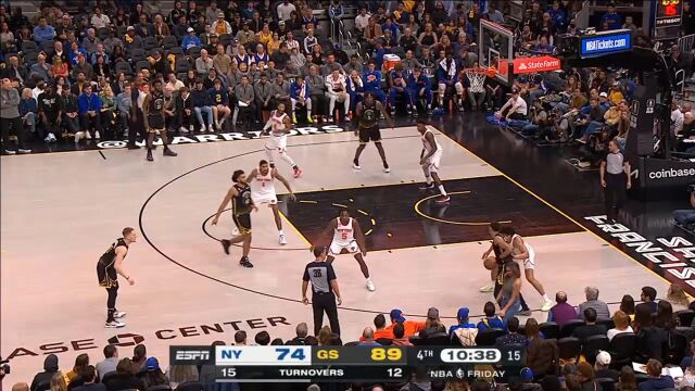 尼克斯vs勇士精华回放 水花兄弟回到主场大杀四方