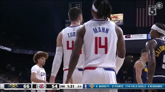 犯规都拦不住！祖巴茨势大力沉双手重扣