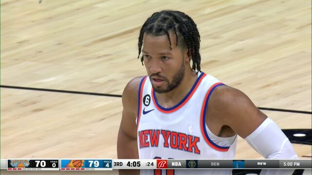 NBA常规赛：尼克斯vs太阳第3节英文原声回放