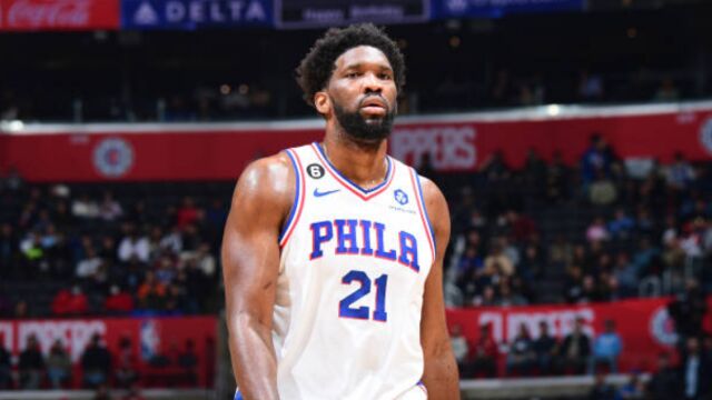 恩比德vs快船集锦 41+9+3内突外投带队取胜