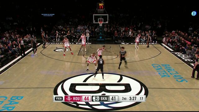 巧妙配合长驱直入 约翰逊甩开防守突破劈扣