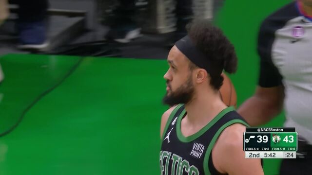 双探花遭遇严防死守 德里克-怀特扛起炸药包打成2+1