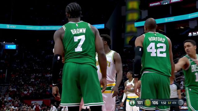 这就是老将的作用！霍福德关键时刻连续献上关键防守