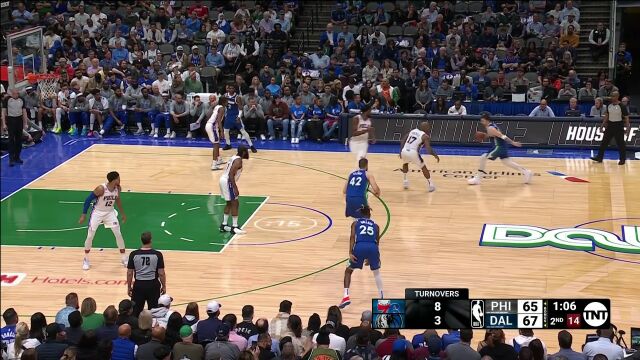 流星脚步戏耍防守 东契奇神鬼莫测制霸禁区