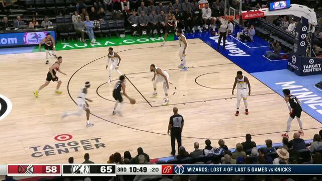 攻防一体！戈贝尔镇守篮下送残暴大帽随后接华子传球篮下吃饼