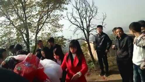 半屲公公背儿媳