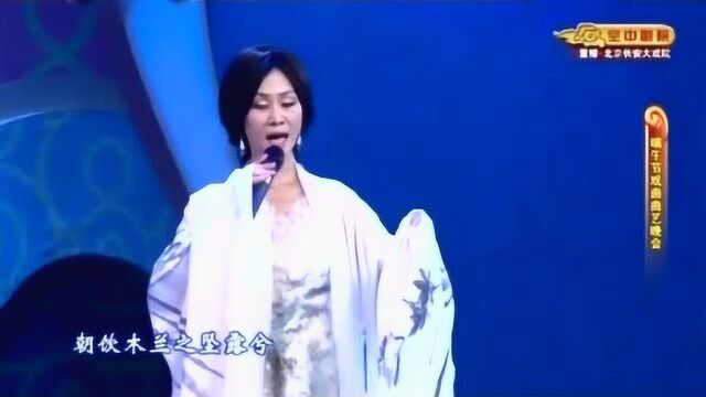 于文华浅吟轻唱一曲穿越古今,唱功极致迷死人!