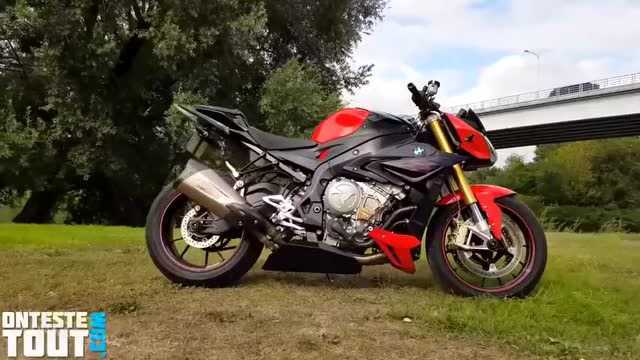 美国版宝马S1000R骑行测试